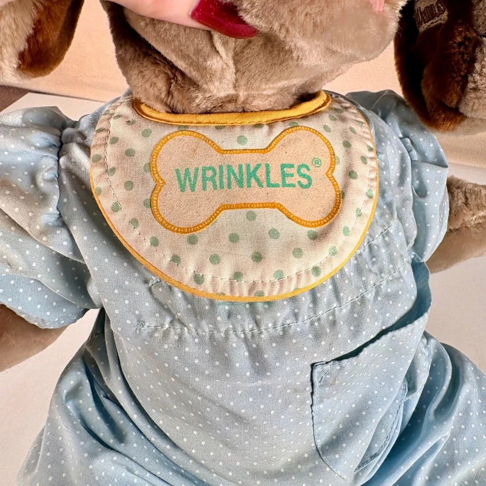 Vintage Ganz Wrinkles Dog Hand Puppet‎ Brown Blue Polka Dot 1980s Toy